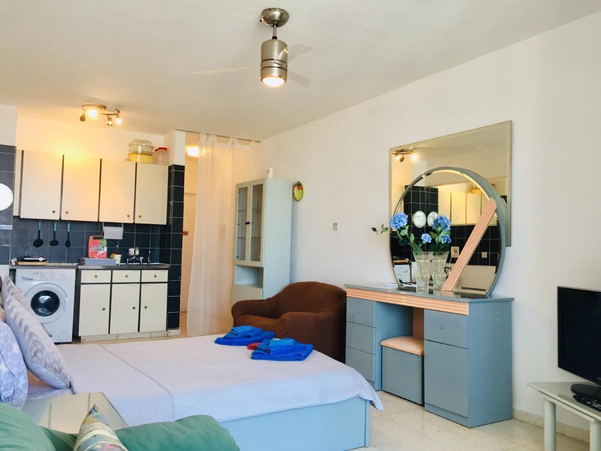 דירות Paphos Sunset Seaview Studio מראה חיצוני תמונה