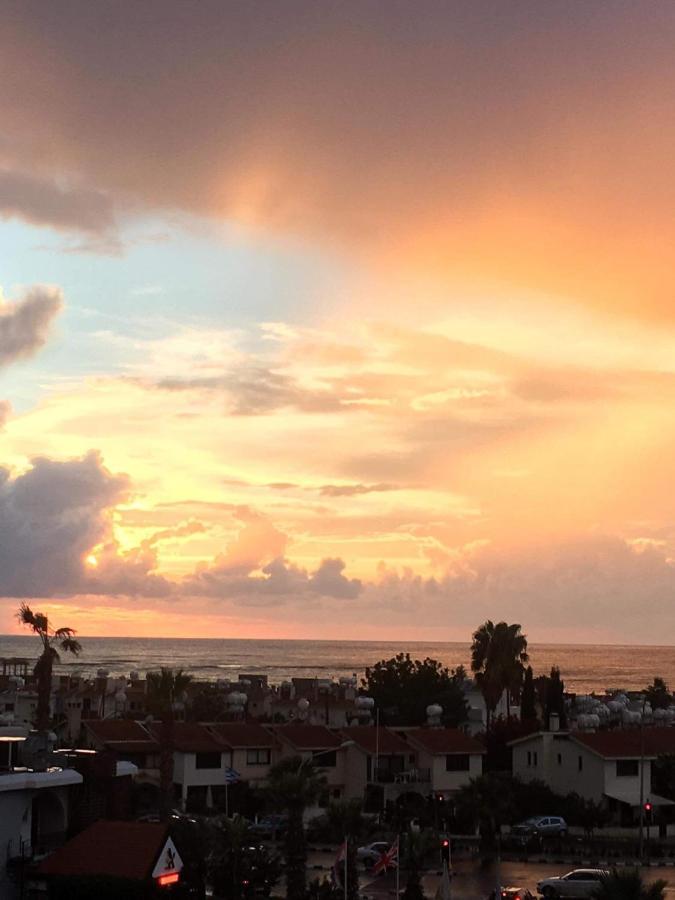 דירות Paphos Sunset Seaview Studio מראה חיצוני תמונה